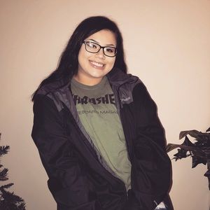 Meet your Posher, Natalie